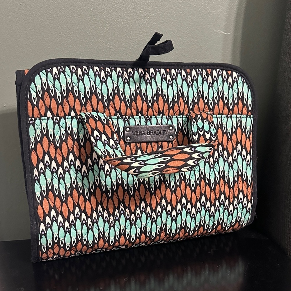 Vera Bradley Sierra Stream Pattern Brown, Teal & Black Hanging Organizer